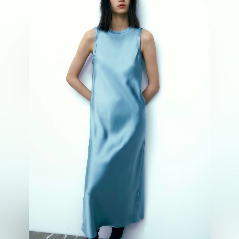 SATIN EFFECT DRESS